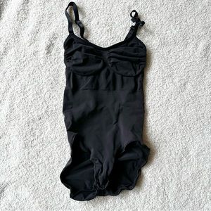 Skims black bodysuit